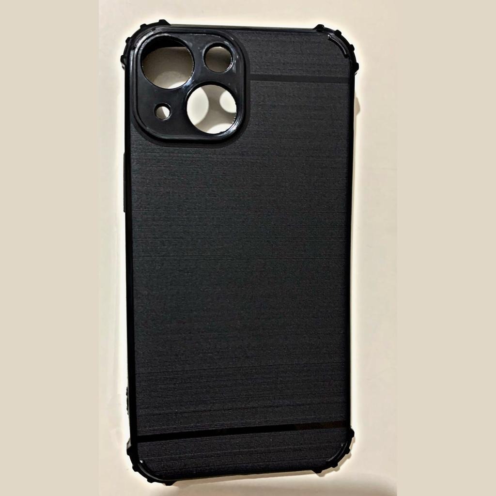 Capa Preta Iphone 13  - Capinhas para Celular - Central - unidade    Cod. CP PRETA IP 13 